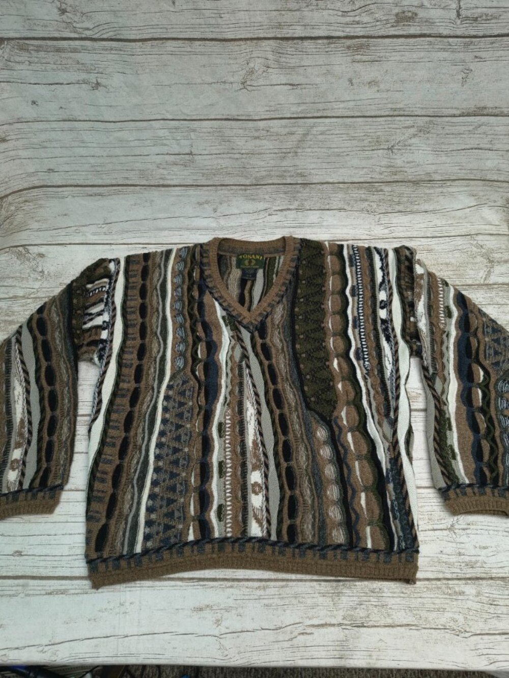 Tosani 3D Knit Biggie Coogi Styl Geometric V-Neck Wool Blend Sweater Size Medium